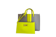 1 BORSA BORBONESE IN PELLE COLORE GRIGIO E GIALLO FLUO, DOPPI MANICI, PORTABILITÀ A MANO, CORREDATA DA POCHETTE RIMOVIBILE, PICCOLI SEGNI D\'USURA DIM. 36x26x14 CM