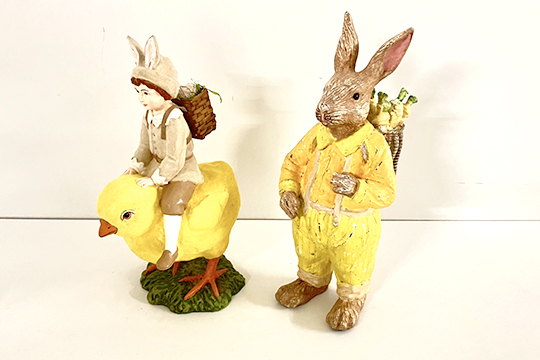 2 DECORAZIONI PASQUALI RAFFIGURANTI PULCINO E CONIGLIETTO DIM. 14x26x10 CM