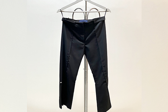 1 PAIO DI PANTALONI DA DONNA “SHARON WAUCHOB” IN TESSUTO COLORE NERO MISURA 36