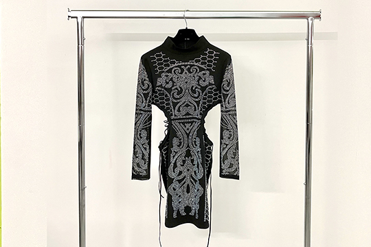 1 VESTITO GIULIO TWIST, TESSUTO SINTETICO, CON LUSTRINI COLORATI, TAGLIA L